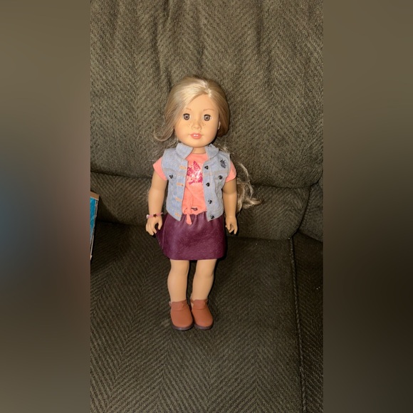 American Girl Doll Tenny Grant with accessories. - Picture 3 of 16